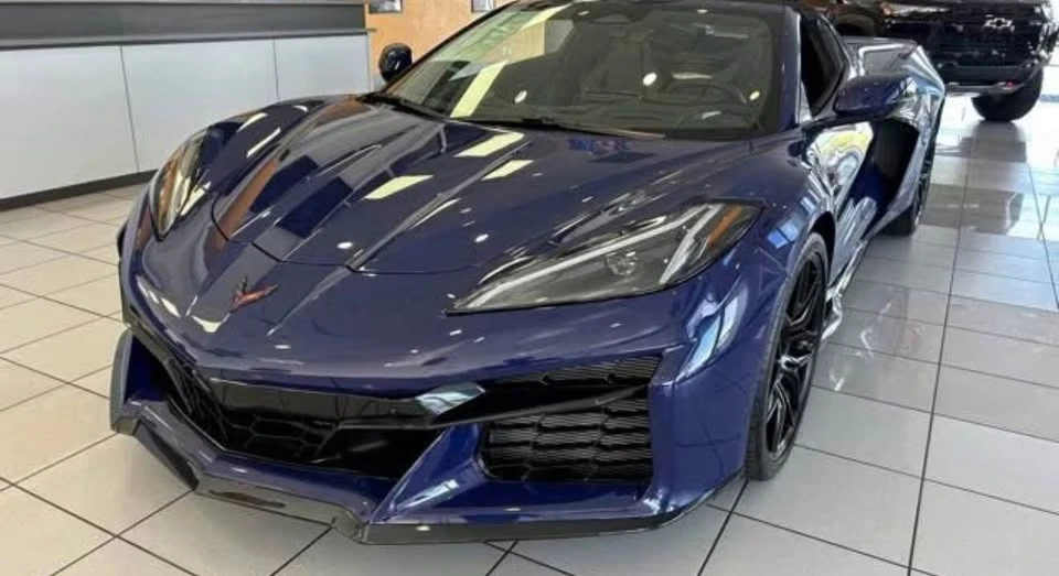 2026 Chevrolet Corvette C8 Z06 - Image 3 of 16