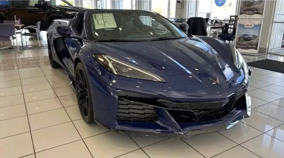 2026 Chevrolet Corvette C8 Z06 - Image 4 of 16