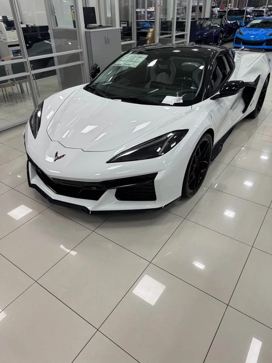 2026 Chevrolet Corvette C8 Z06 - Image 4 of 13