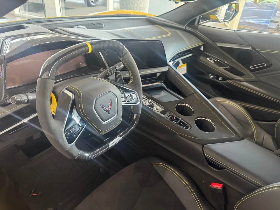 2026 Chevrolet Corvette C8 Z06 - Image 6 of 8