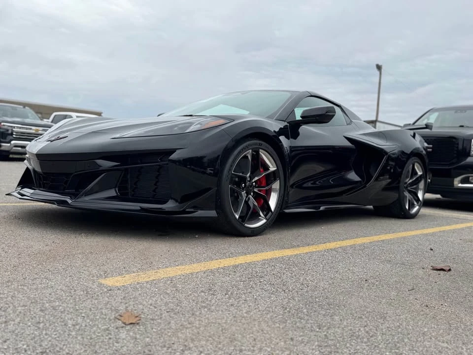 2026 Chevrolet Corvette C8 Z06 - Image 14 of 19