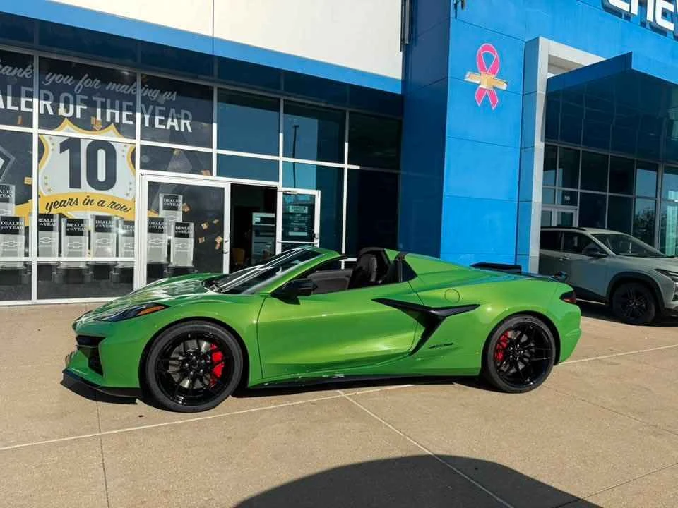 2026 Chevrolet Corvette C8 Z06 - Image 5 of 6