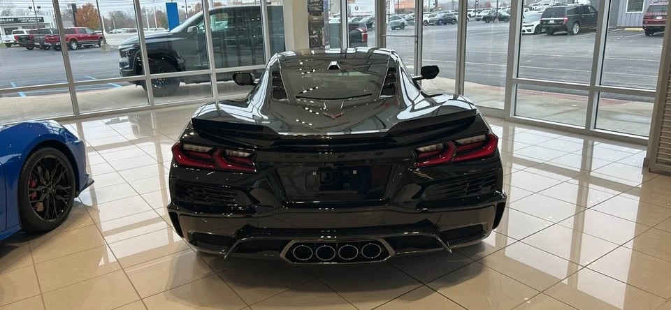 2026 Chevrolet Corvette C8 Z06 - Image 4 of 7
