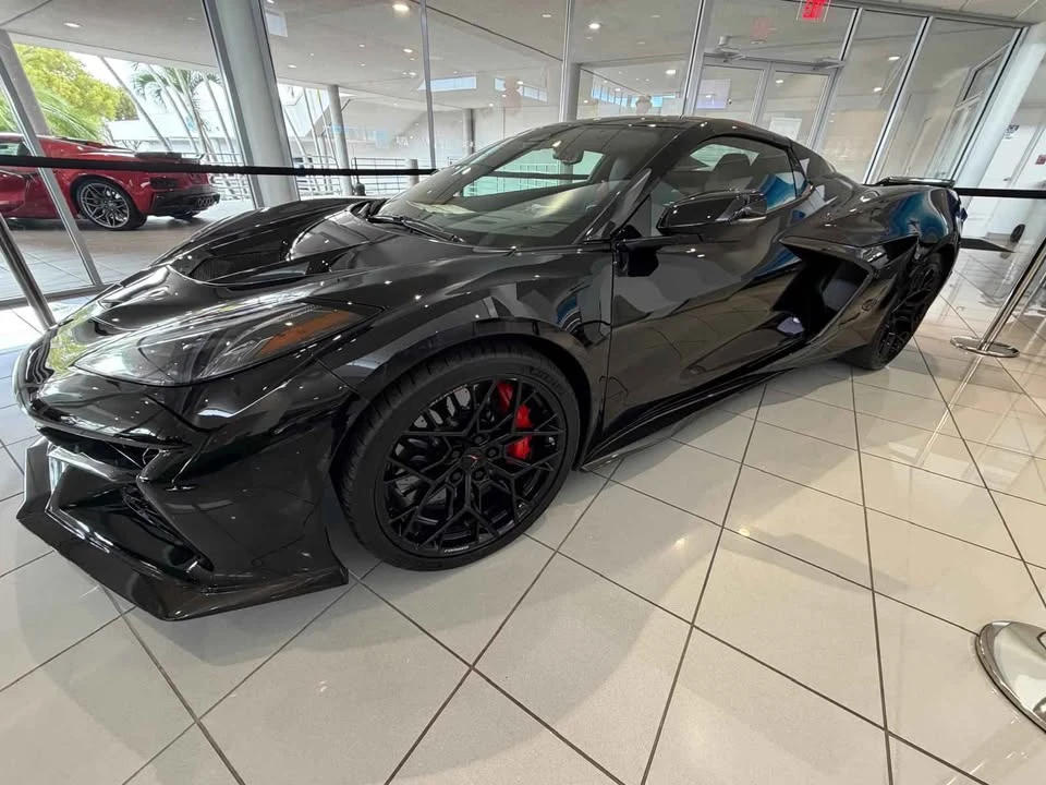 2026 Chevrolet Corvette C8 ZR1 - Image 2 of 8