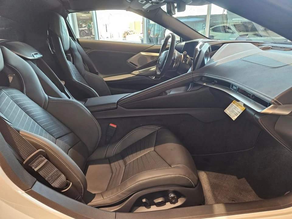 2026 Chevrolet Corvette C8 E-Ray - Image 14 of 20