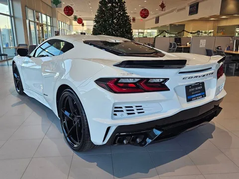 2026 Chevrolet Corvette C8 E-Ray - Image 3 of 20