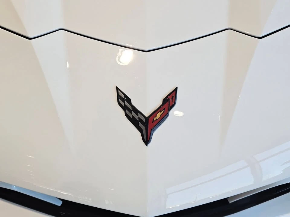 2026 Chevrolet Corvette C8 E-Ray - Image 9 of 20
