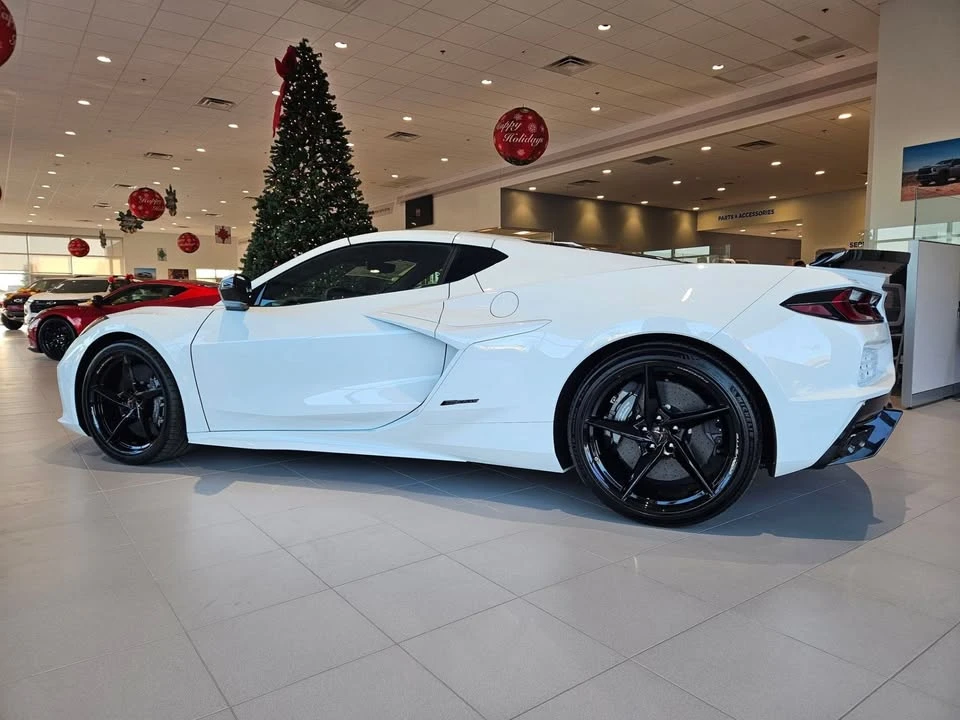 2026 Chevrolet Corvette C8 E-Ray - Image 2 of 20