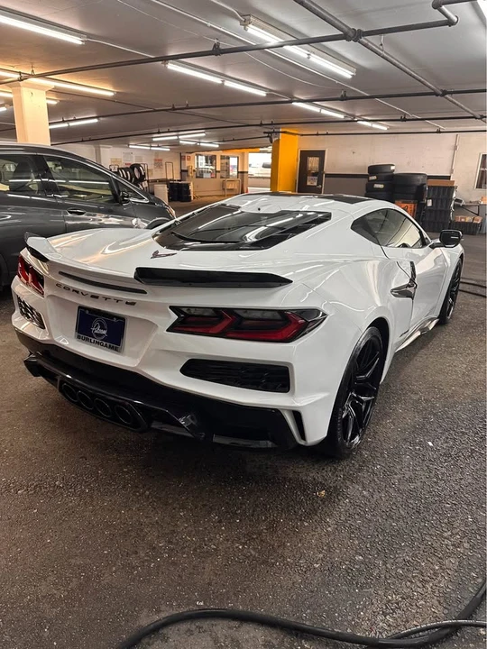 2026 Chevrolet Corvette C8 Z06 - Image 5 of 11