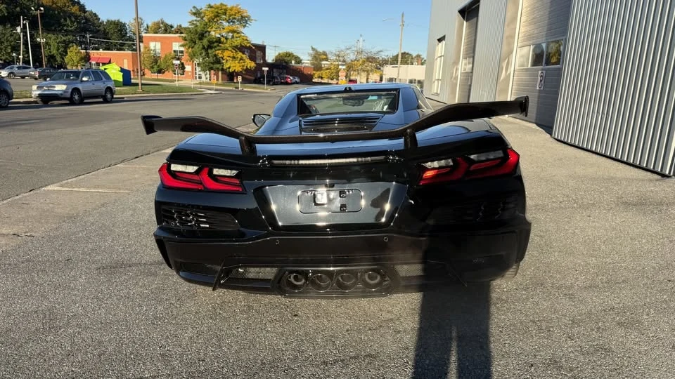 2026 Chevrolet Corvette C8 Z06 - Image 6 of 7