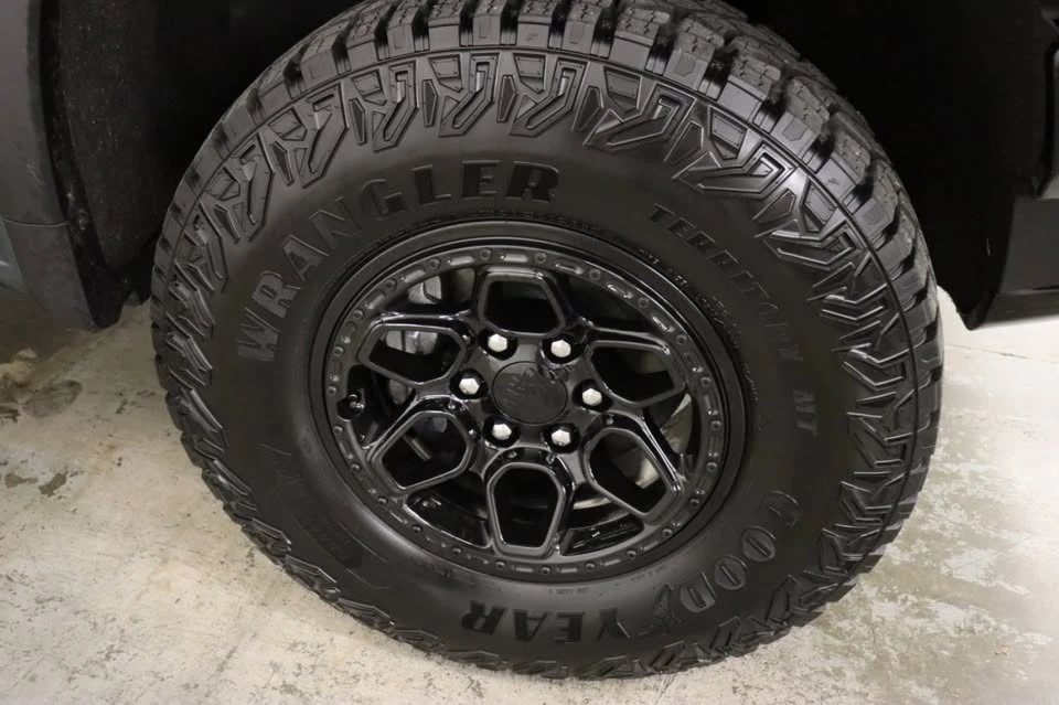 2026 Chevrolet Silverado 4th Gen - Image 17 of 20