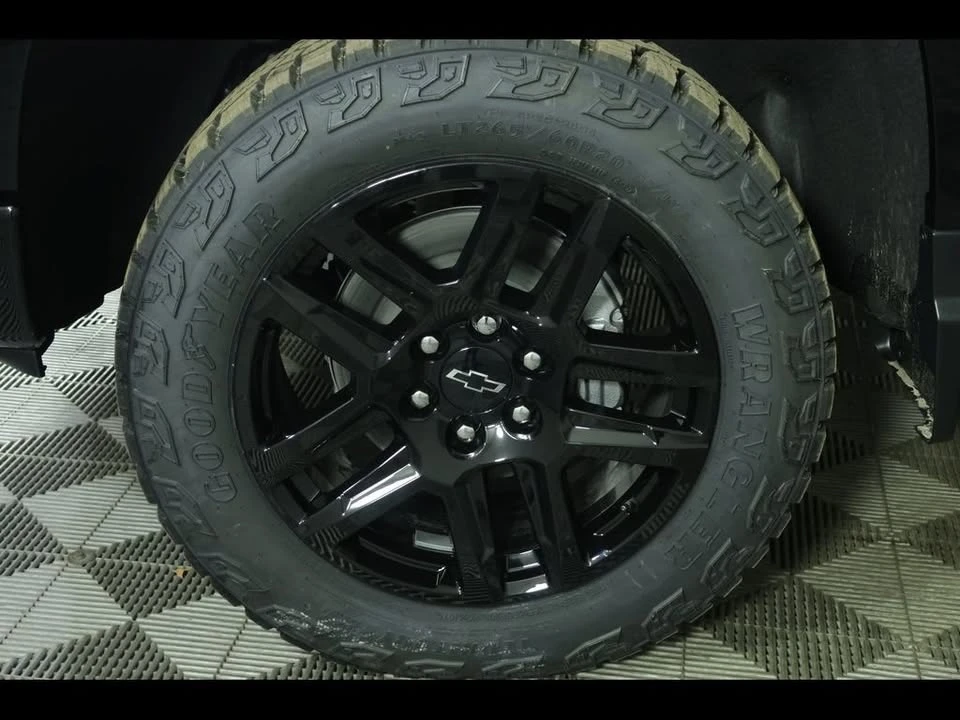 2026 Chevrolet Silverado 4th Gen - Image 12 of 20