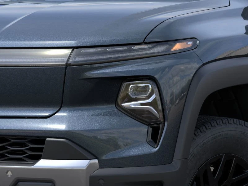 2026 Chevrolet Silverado - Image 9 of 19