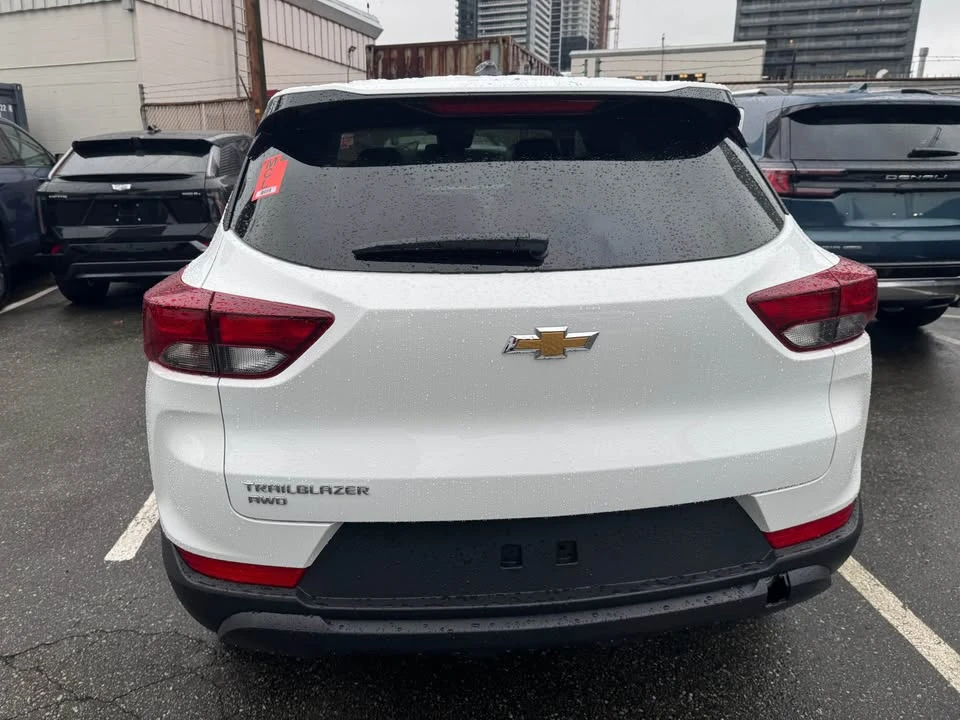 2026 Chevrolet Trailblazer - Image 4 of 9
