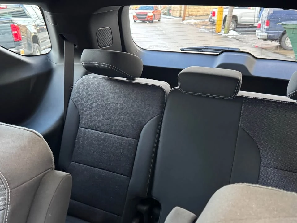 2026 Chevrolet Traverse - Image 14 of 17
