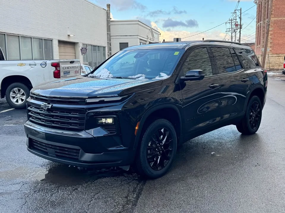 2026 Chevrolet Traverse - Image 3 of 17