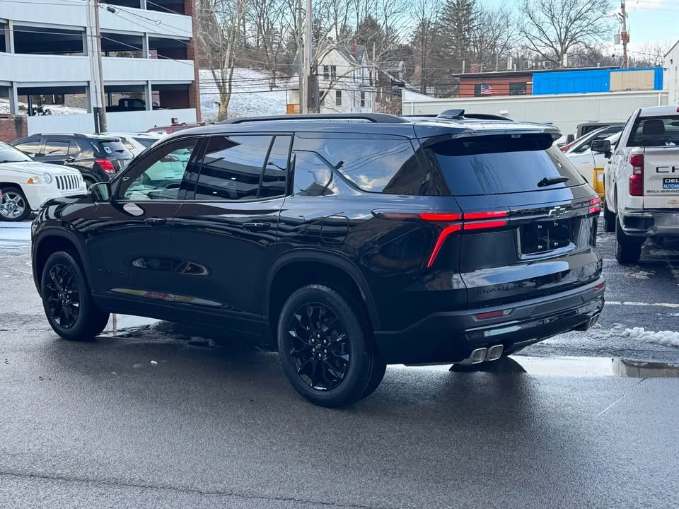 2026 Chevrolet Traverse - Image 5 of 17