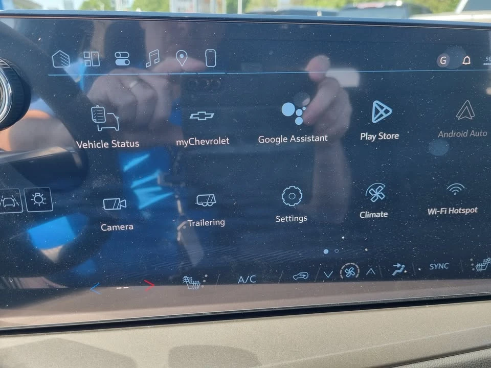 2026 Chevrolet Traverse - Image 16 of 18