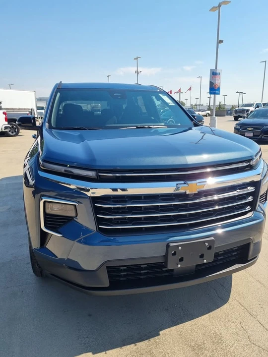 2026 Chevrolet Traverse - Image 4 of 18