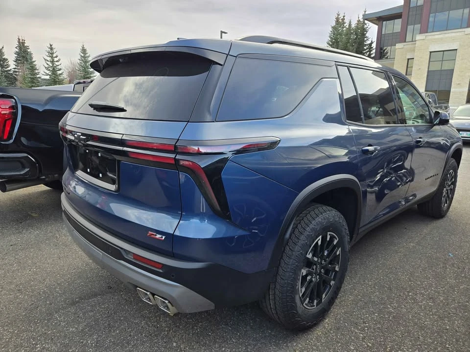 2026 Chevrolet Traverse - Image 10 of 20