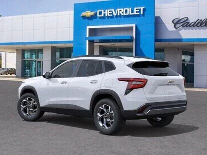 2026 Chevrolet Trax - Image 4 of 17