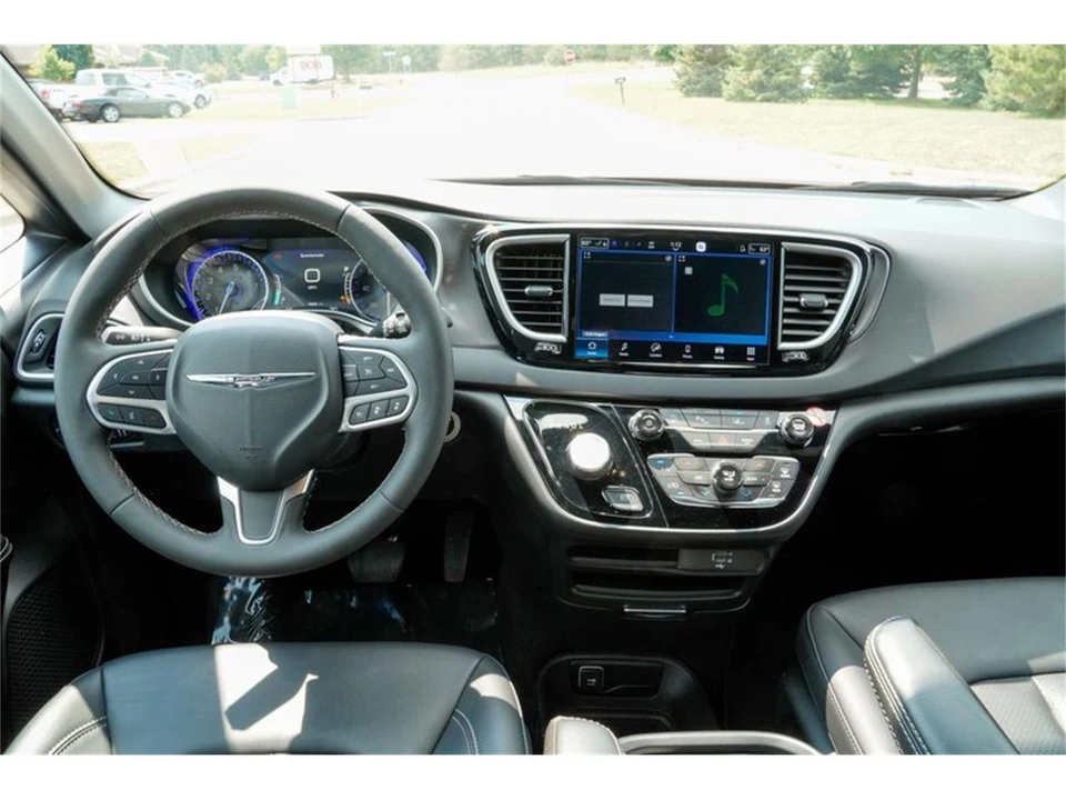 2026 Chrysler - Image 11 of 31