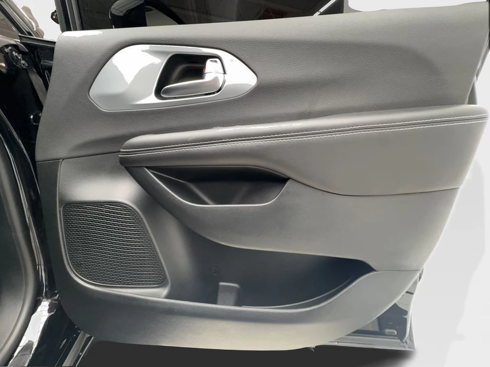2026 Chrysler - Image 31 of 31