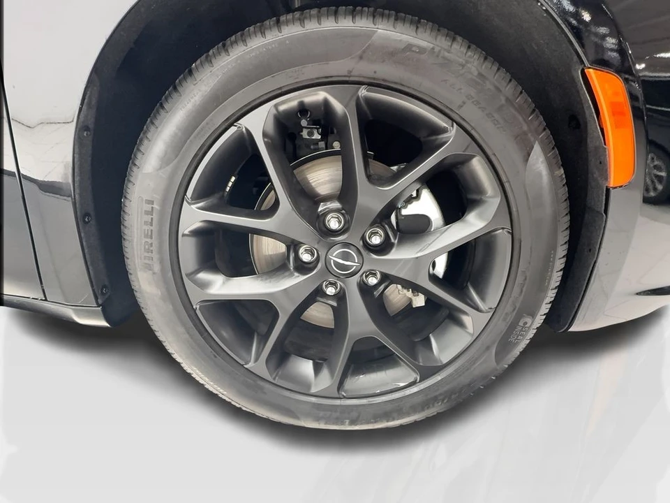 2026 Chrysler - Image 12 of 31