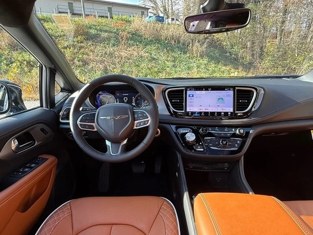 2026 Chrysler - Image 11 of 21