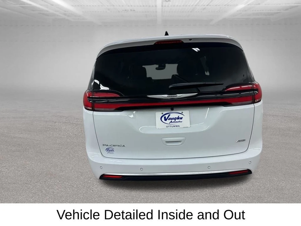 2026 Chrysler - Image 10 of 12