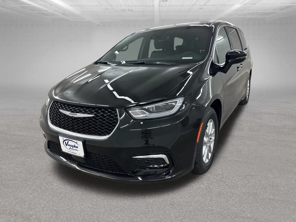 2026 Chrysler - Image 5 of 12