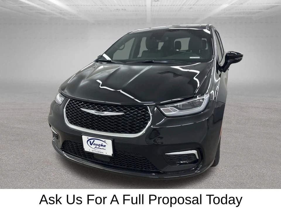 2026 Chrysler - Image 4 of 12