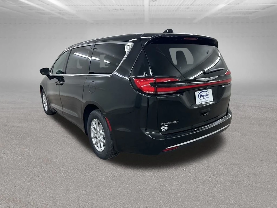 2026 Chrysler - Image 7 of 12