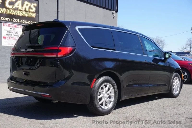 2026 Chrysler - Image 7 of 12