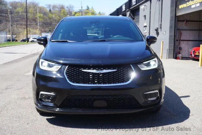 2026 Chrysler - Image 2 of 12
