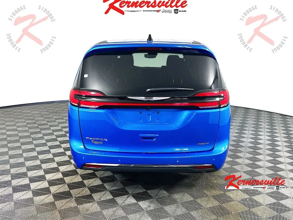 2026 Chrysler - Image 6 of 12