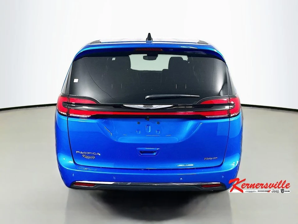 2026 Chrysler - Image 6 of 12