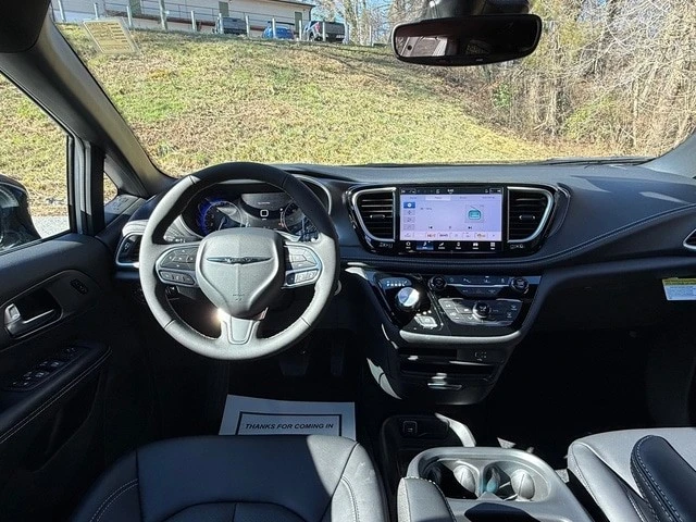 2026 Chrysler - Image 11 of 21