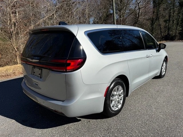 2026 Chrysler - Image 7 of 21