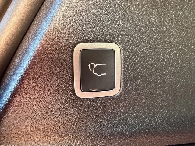 2026 Chrysler - Image 20 of 21