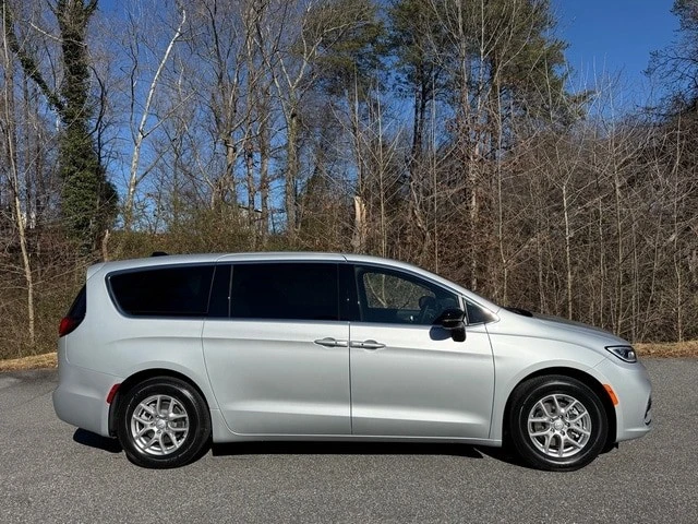 2026 Chrysler - Image 6 of 21