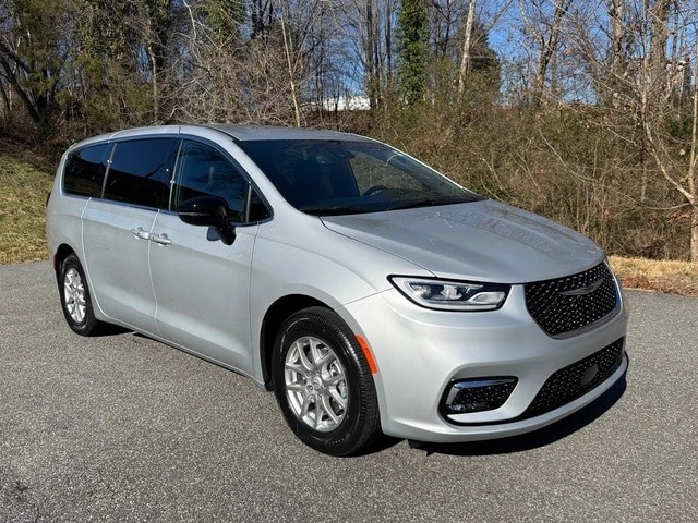 2026 Chrysler - Image 5 of 21