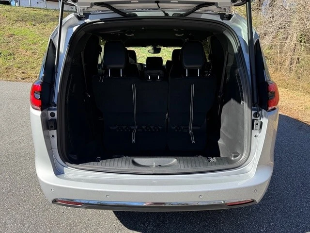 2026 Chrysler - Image 18 of 21