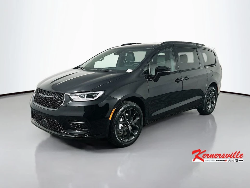 2026 Chrysler - Image 3 of 22