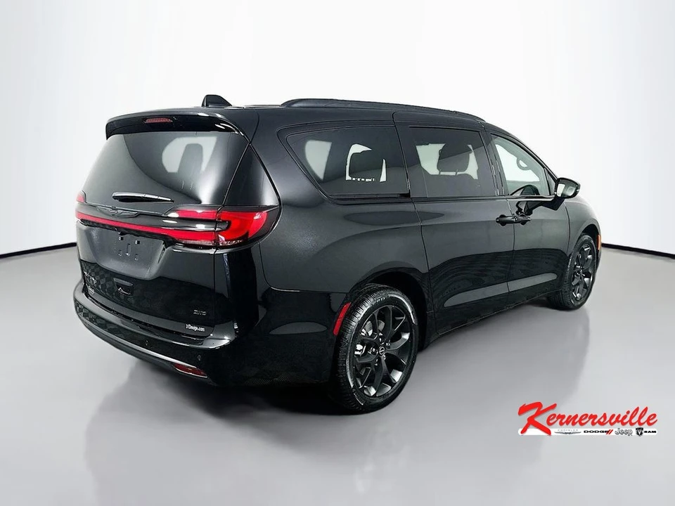 2026 Chrysler - Image 7 of 22