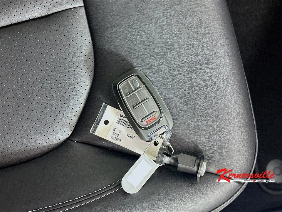 2026 Chrysler - Image 18 of 20
