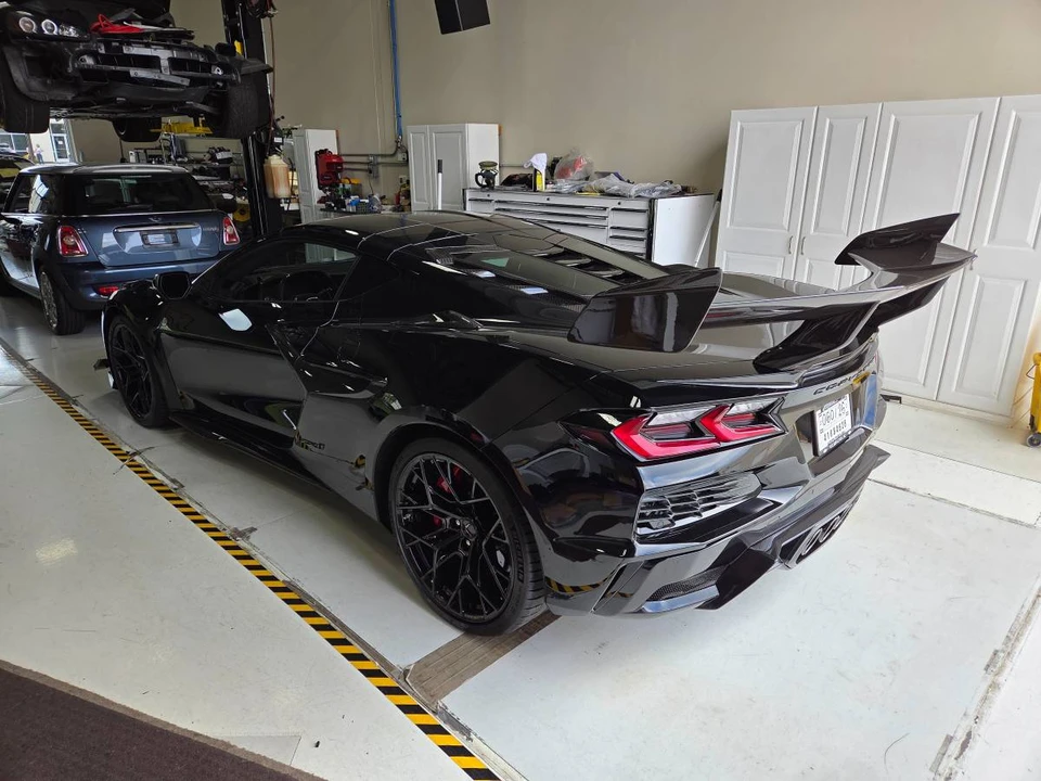 2026 Chevrolet Corvette C8 ZR1 - Image 4 of 9