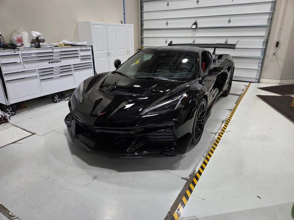 2026 Chevrolet Corvette C8 ZR1 - Image 2 of 9