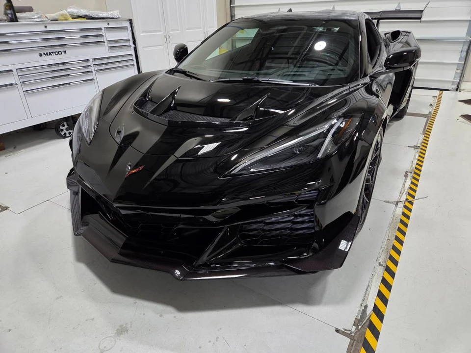 2026 Chevrolet Corvette C8 ZR1 - Image 3 of 9