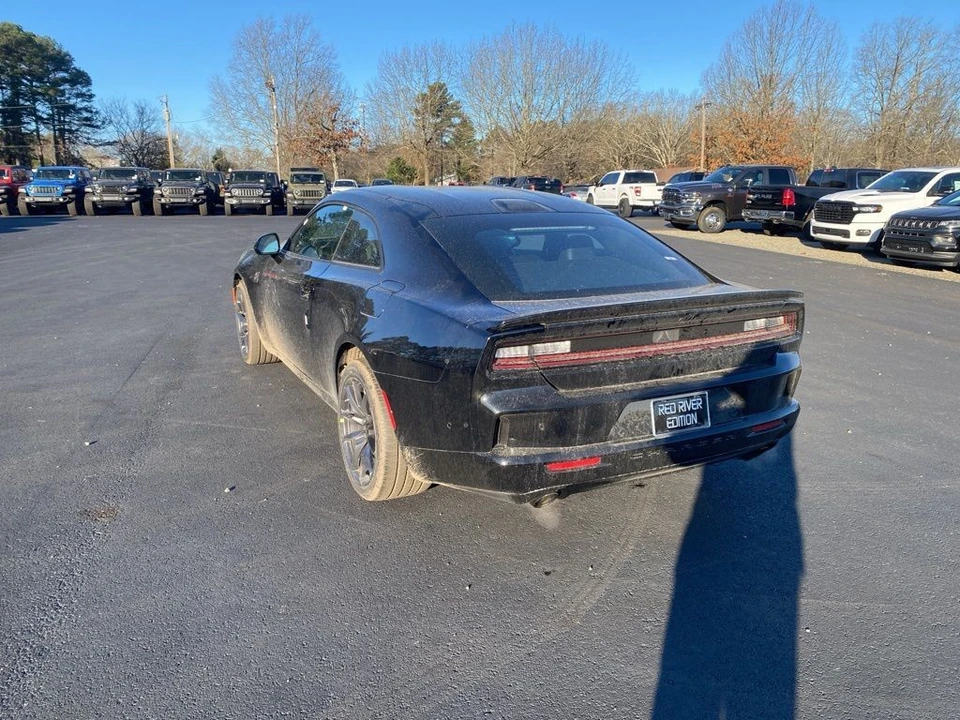 2026 Dodge Charger 8th Gen - Image 7 of 12